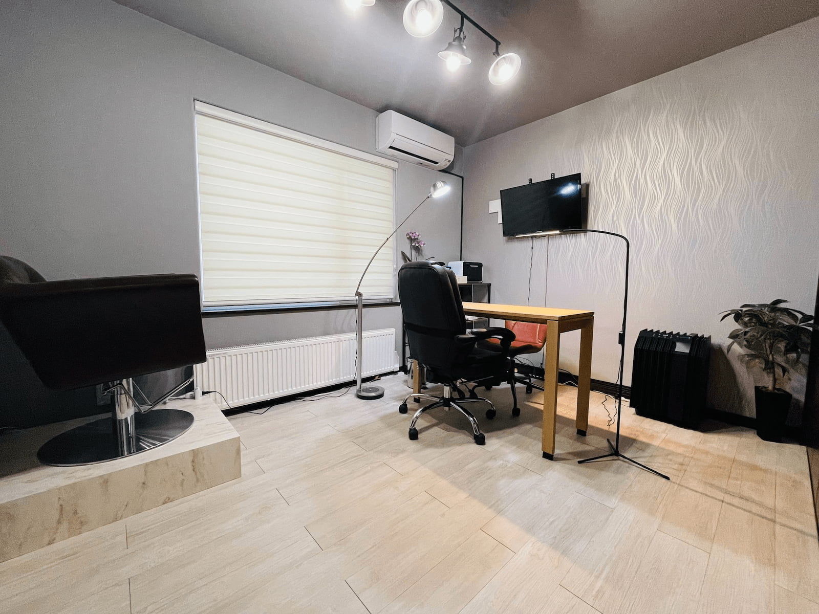 （円山店）ネイル・デスクルーム